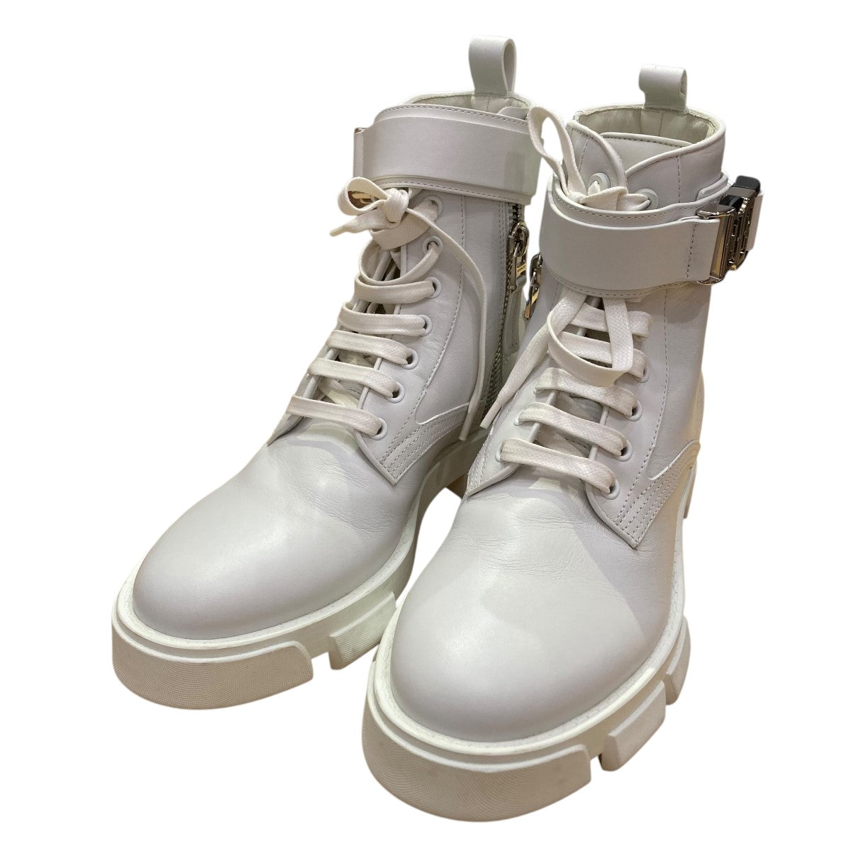 GIVENCHY テラコンバットブーツ 古着・中古-1枚目のアイテム画像