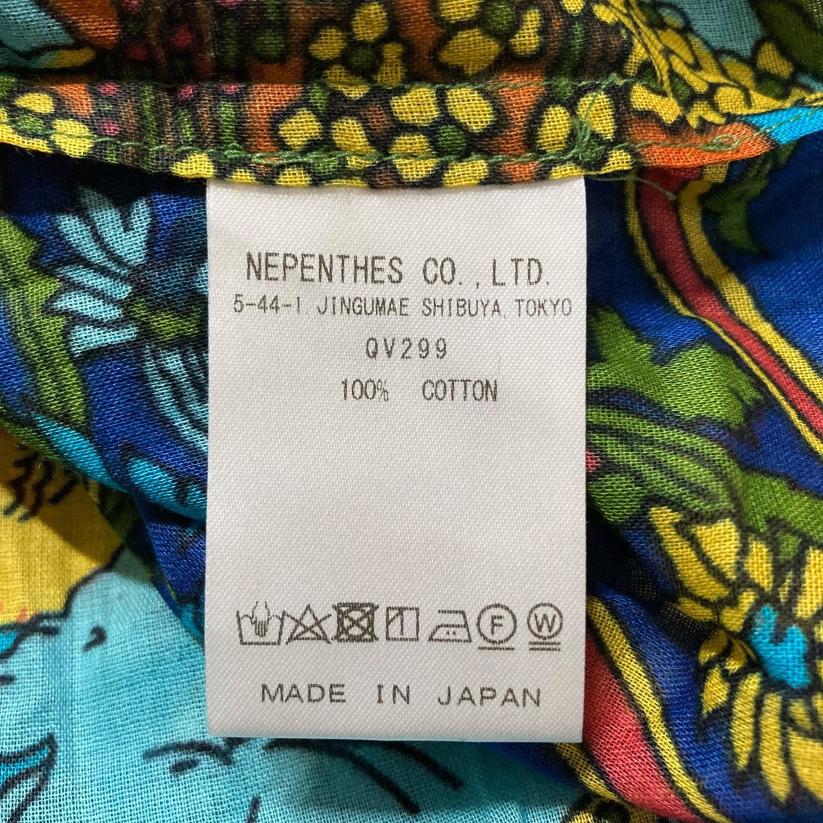 総柄シャツ