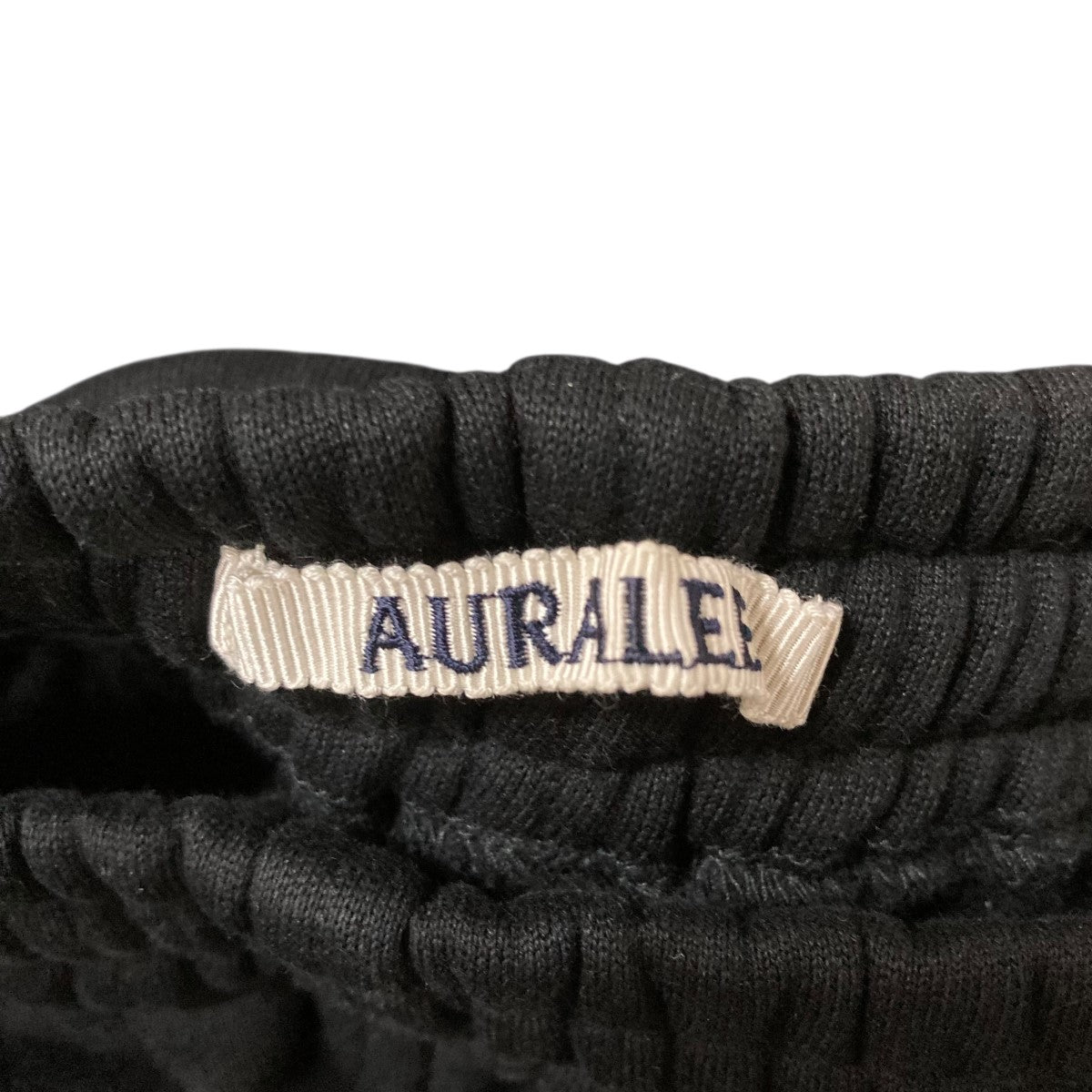 AURALEE　オーラリー　スムースニットパンツ blog_ema_2024_10_14_01_01.jpg