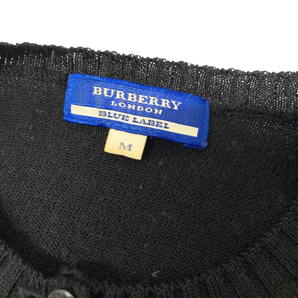 BURBERRY BLUE LABEL ニットカーディガン　38 金ボタン BURBERRY BLUE LABEL ニットカーディガン 38 金ボタン - メルカリ