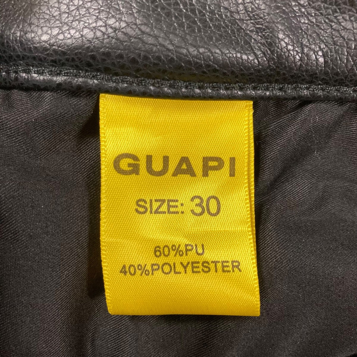 GUAPI グアピ　フェイクレザーパンツ　フレアパンツ　スキニーパンツ　30 GUAPI グアピ フェイクレザーパンツ フレアパンツ スキニー
