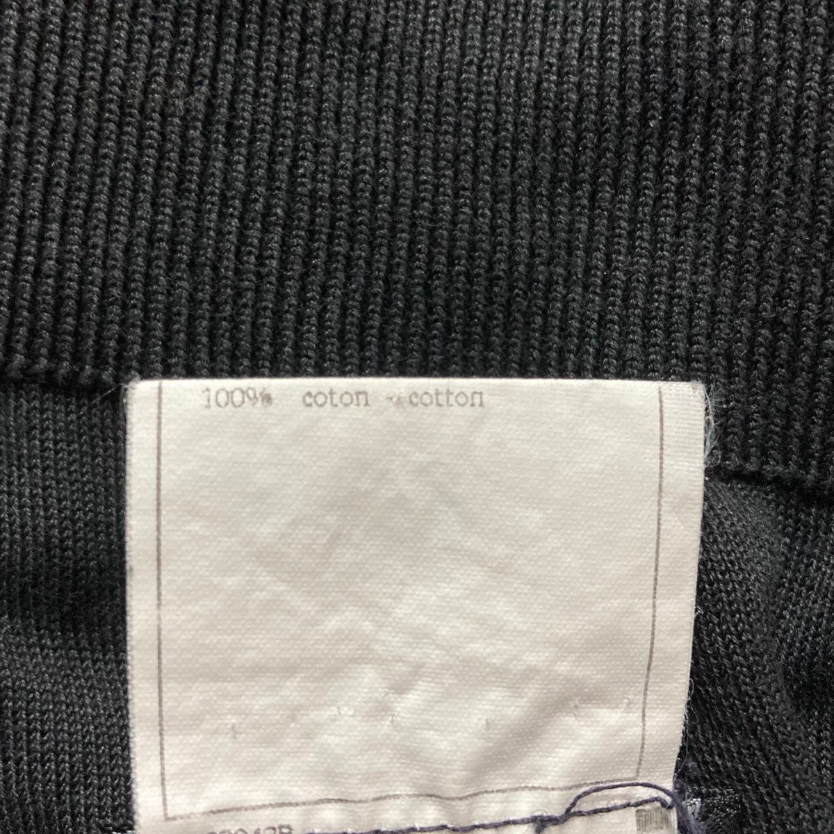 ニットTシャツ