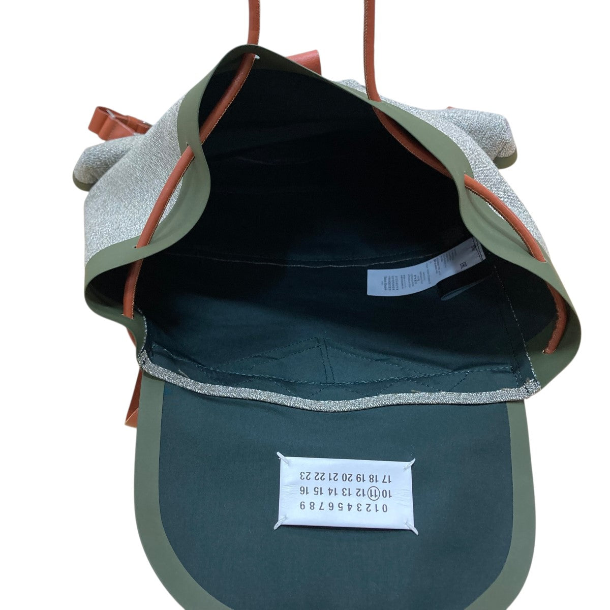 レザーベルトキャンバスバックパック
