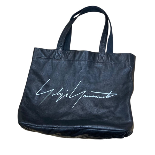 『YOHJI YAMAMOTO』ヨウジヤマモト シグネチャー トートバッグ 8045001103864_1_grande.jpg?v=