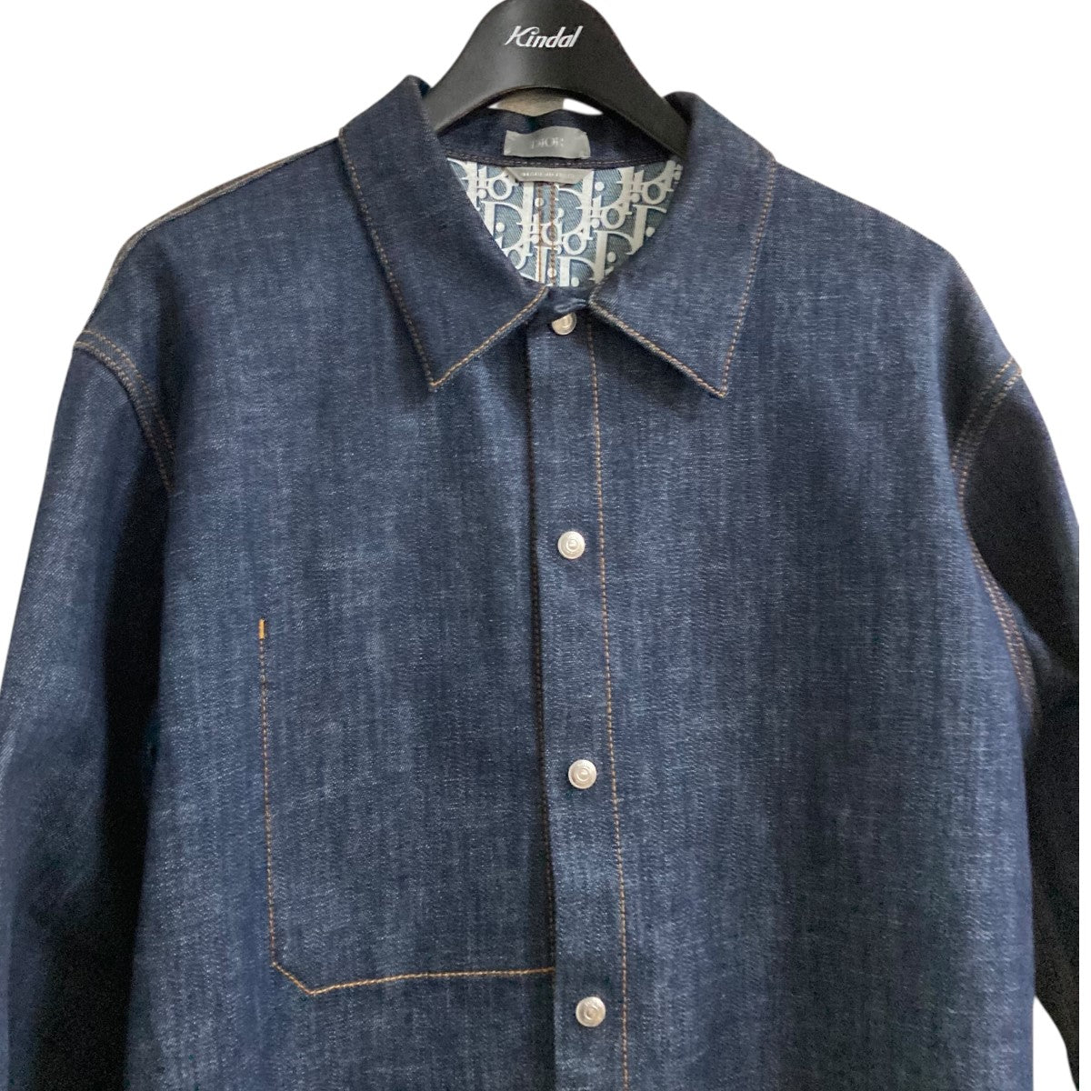 Dior メンズ　ダークグレー デニムジャケット Dior(ディオール) デニムジャケット(メンズ) - 海外通販のBUYMA