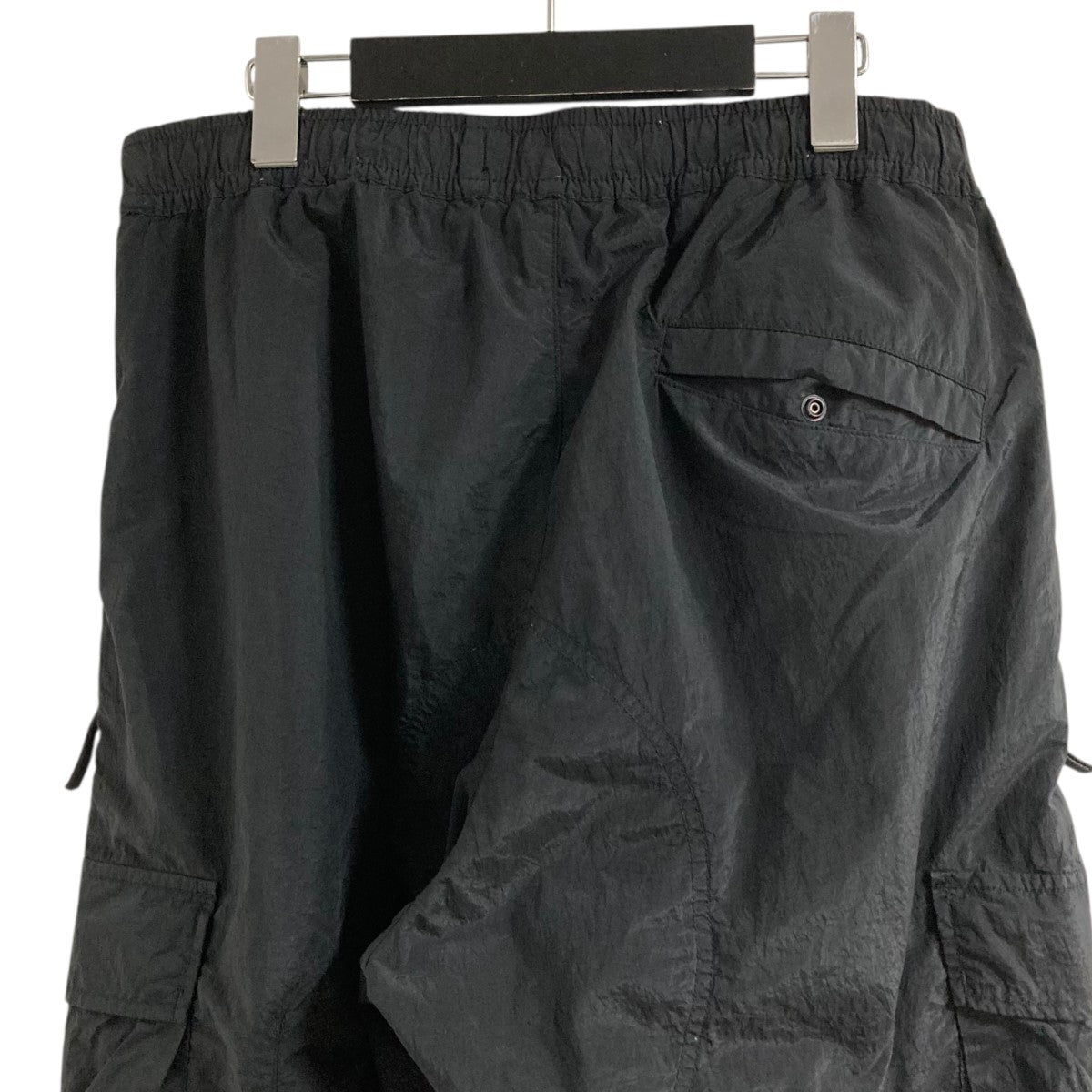 STONE ISLAND(ストーンアイランド) 23AWロゴパッチナイロンパンツ