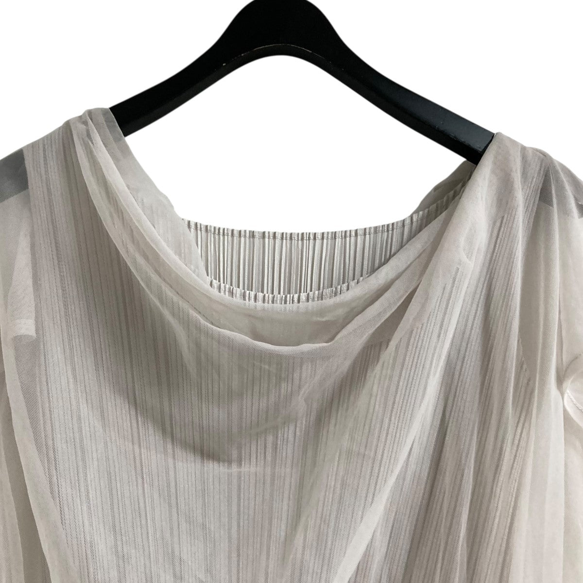 プリーツプリーズ PLEATS PLEASE 半袖カットソー PP93PK313 シルバーグレー サイズ：3 PLEATS PLEASE ISSEY MIYAKE - 【未使用級】PLEATS PLEASE