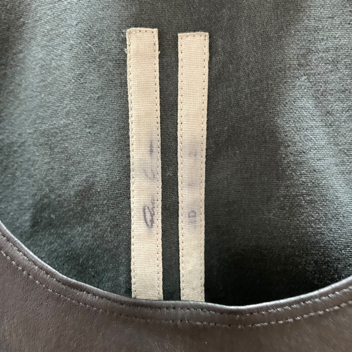 RICK OWENS(リックオウエンス) レザータンクトップ RU01D3191-LS