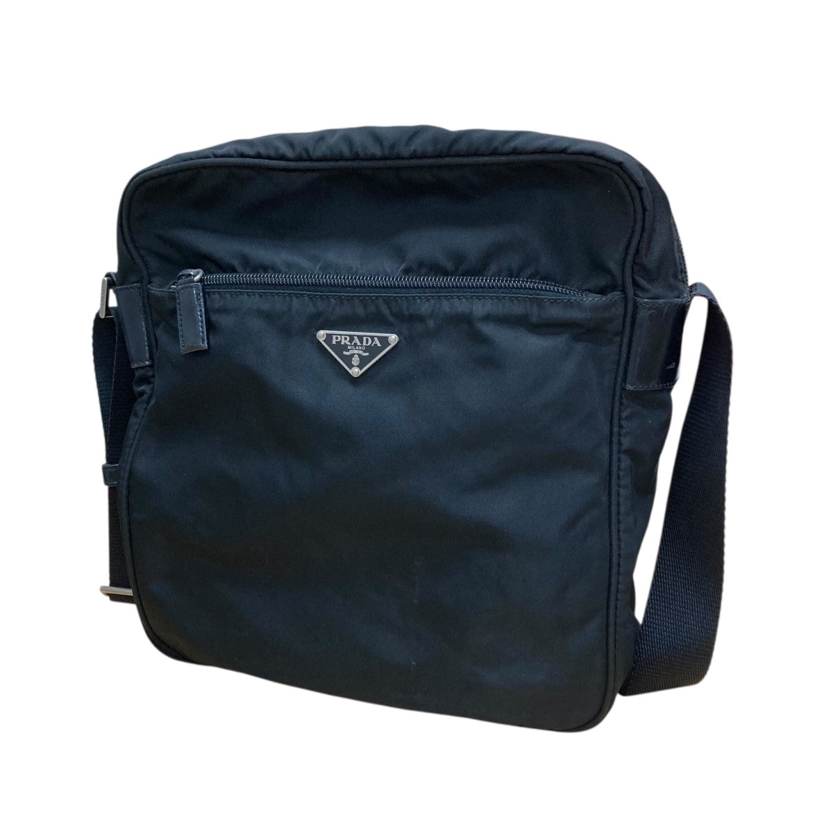 未使用品♪PRADA プラダ　ナイロン　三角プレート PRADA プラダ 三角プレート スカーフ ブラック ナイロン 福生店
