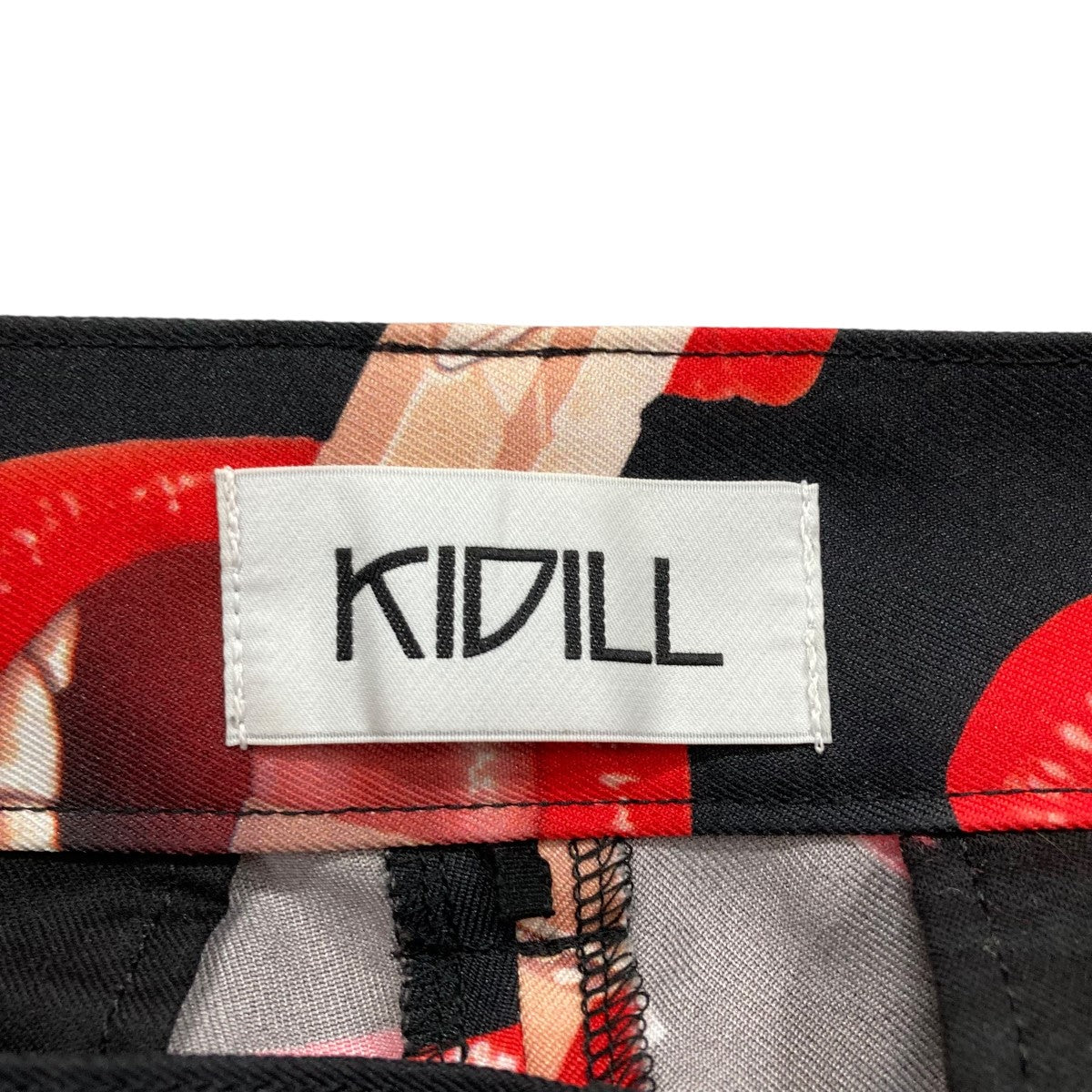 KIDILL トレヴァー・ブラウン ボンテージパンツ KIDILL×TREVOR BROWN 総柄パンツ KL600-FM ブラック×レッド
