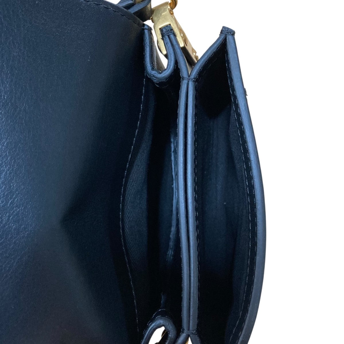 DSQUARED2(ディースクエアード) D2ロゴ ショルダーバッグ DSQUARED2(ディースクエアード) D2ロゴ ショルダーバッグ