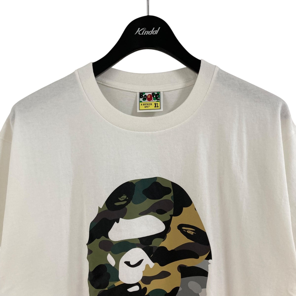 A BATHING APE(アベイシングエイプ) カモ柄Tシャツ