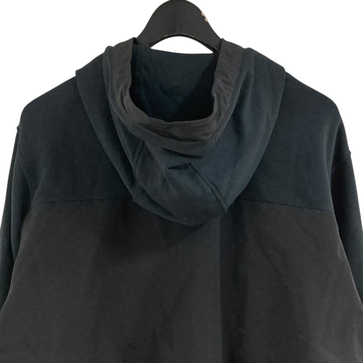 Lサイズ NIKE × sacai 切替プルオーバーパーカー NIKE×sacai 切替プルオーバーパーカー23-06897 23-06897 ブラック