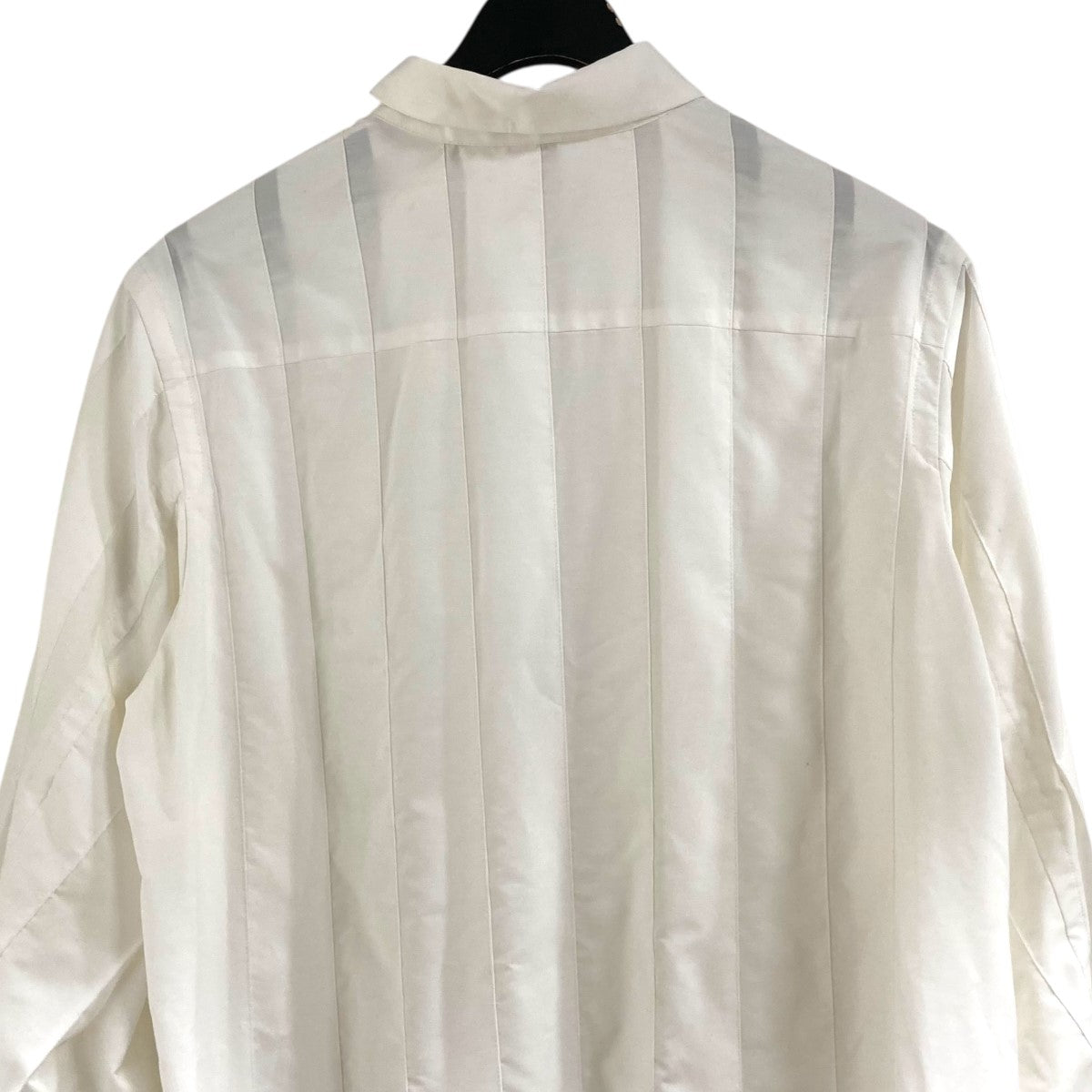 sacai サカイ 裾プリーツ シャツ 異素材切替 ホワイト sacai サカイ 裾プリーツ シャツ 異素材切替 ホワイト - メルカリ