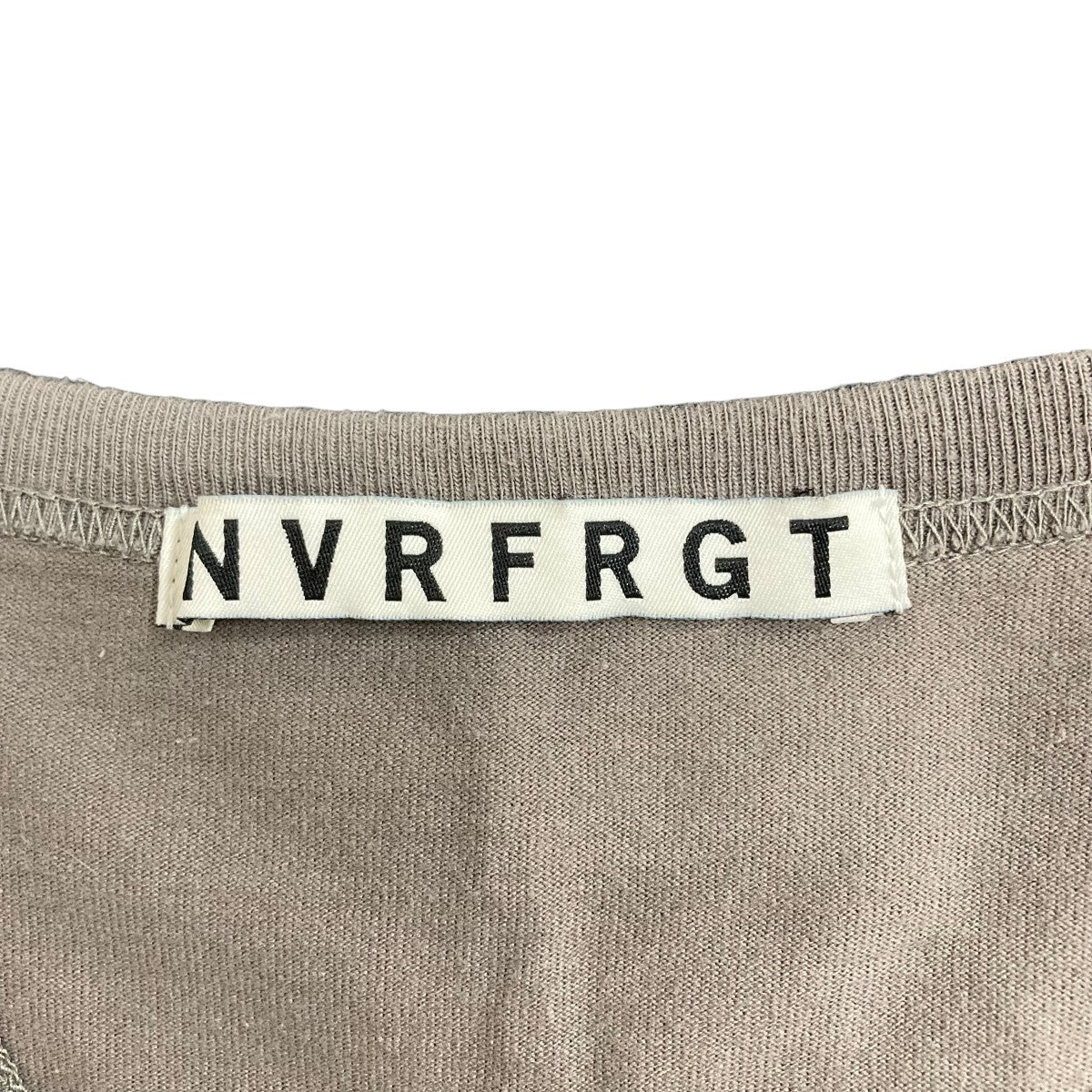 NVRFRGT(ネバーフォーゲット) デザインカットソー EXST251T02
