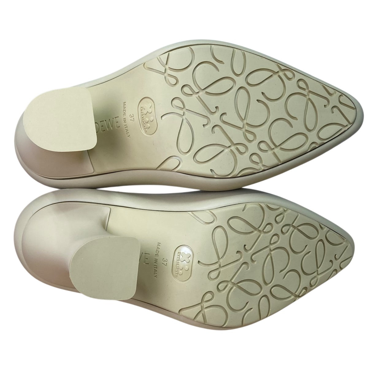 LOEWE(ロエベ) ヒールパンプス カーキ サイズ 37｜【公式