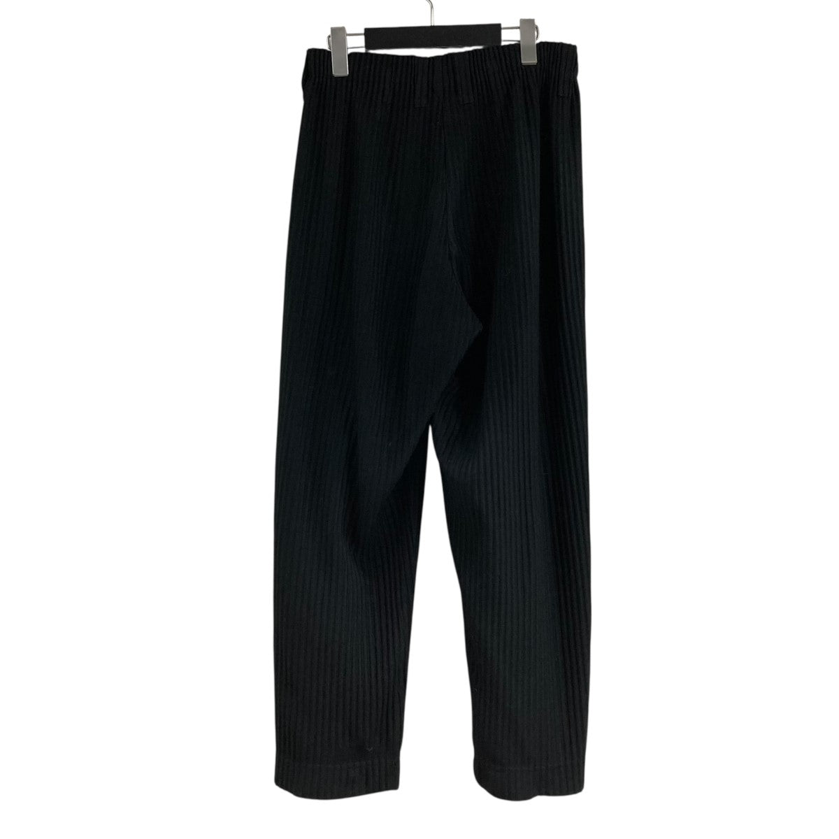 HOMME PLISSÉ ISSEY MIYAKE 黒プリーツパンツ　サイズ2 Tailored Pleats 2 Pants in Black – SVRN