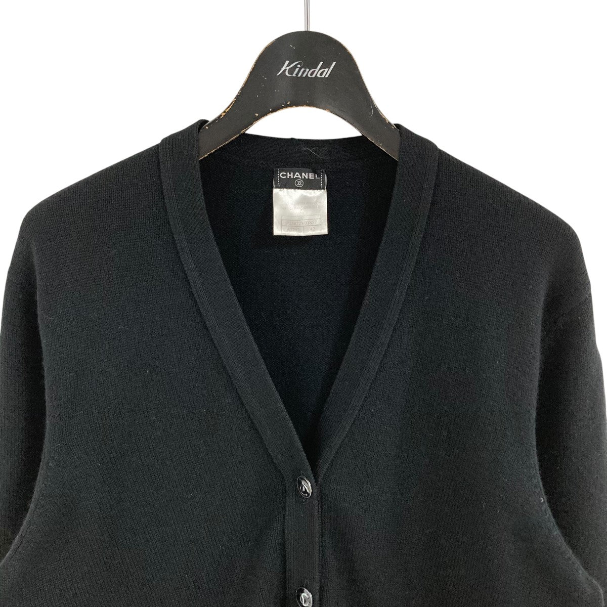 CHANEL(シャネル) ココボタン カシミヤ カーディガン P25872V01857