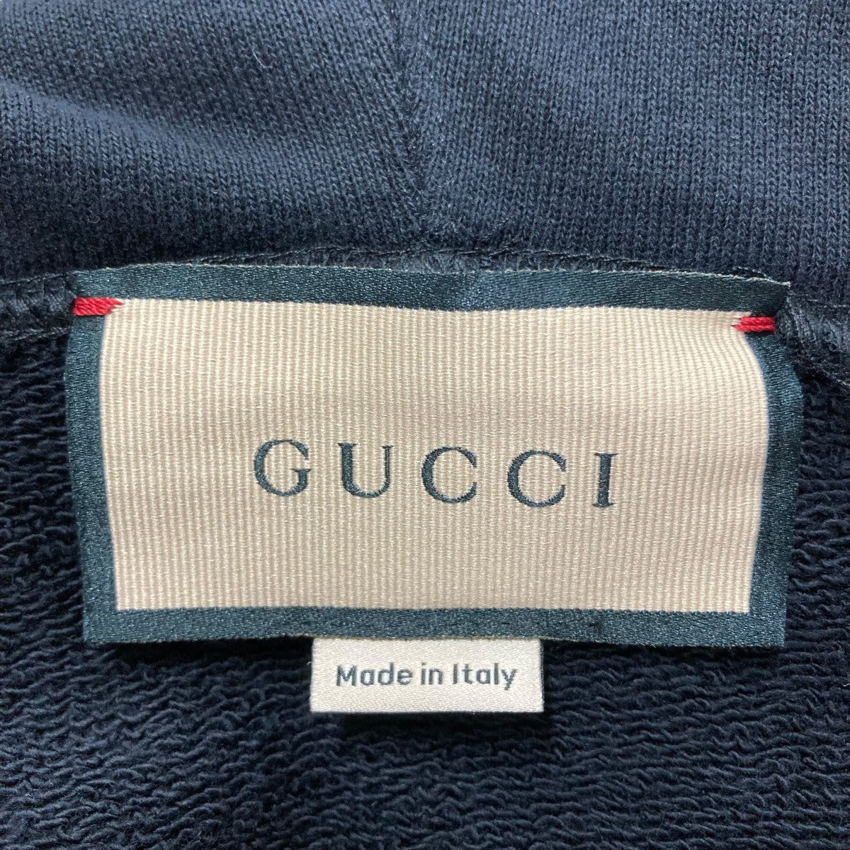 GUCCI(グッチ) ミラーロゴプルオーバーパーカー 681210 XJDV3