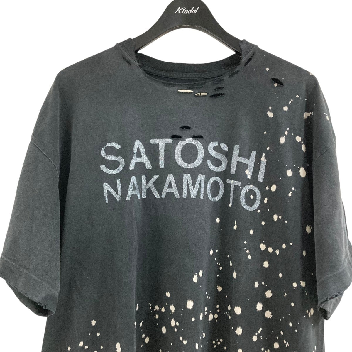SATOSHI NAKAMOTO(サトシナカモト) ダメージプリントTシャツ SS25TE017