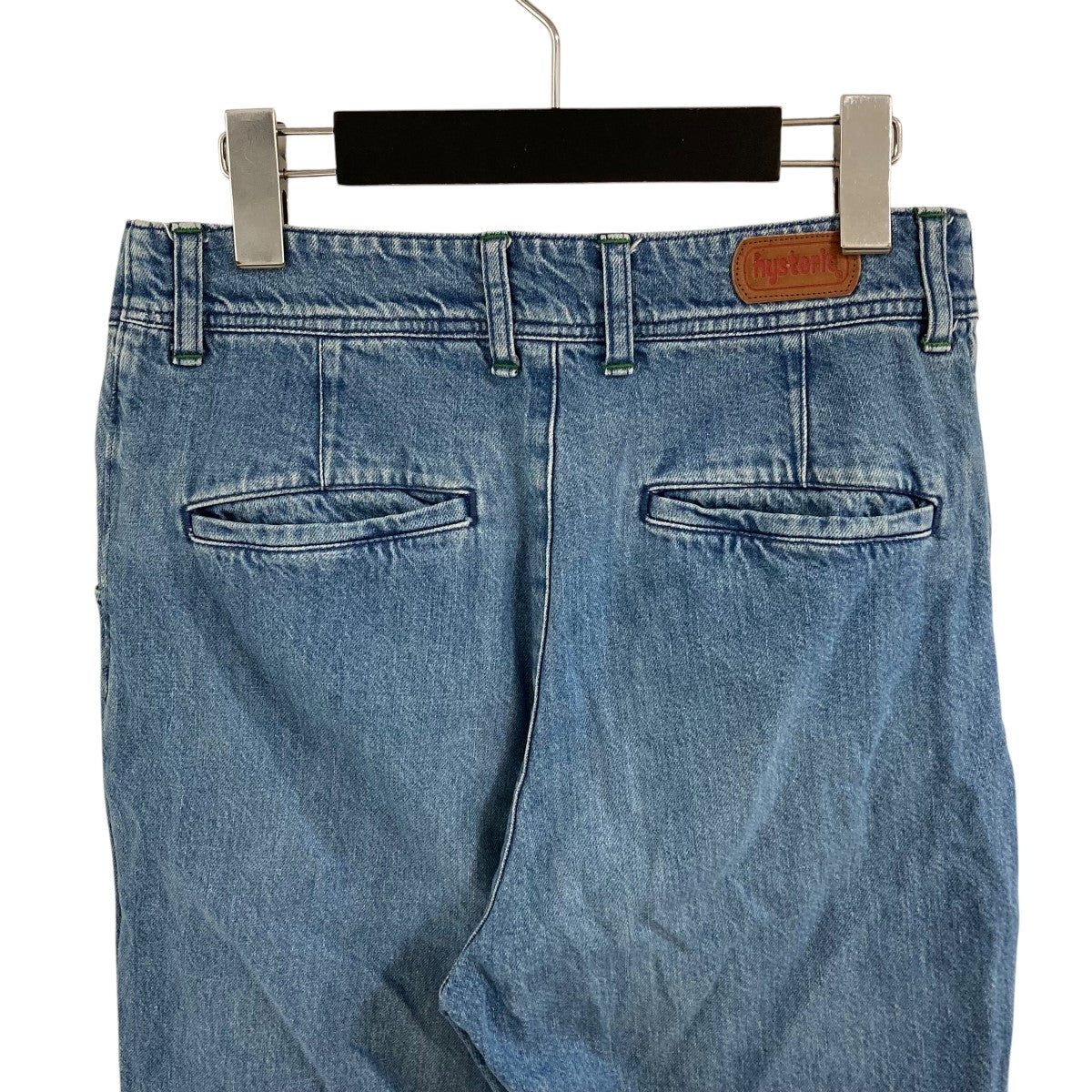 デニムパンツ