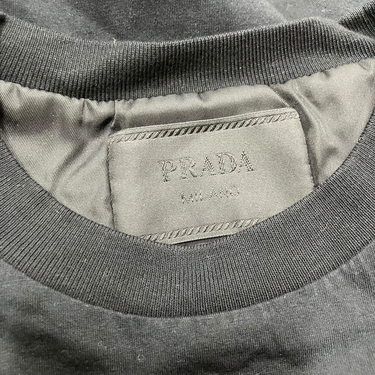 PRADA プレートロゴTシャツ 古着・中古-5枚目のアイテム画像