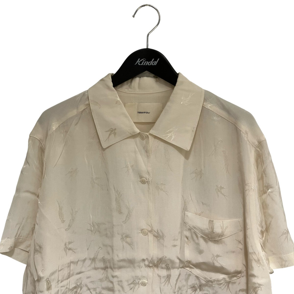 TODAYFUL 25SSSwallow Satin Shirts刺しゅう半袖サテンシャツ12510425 古着・中古-3枚目のアイテム画像
