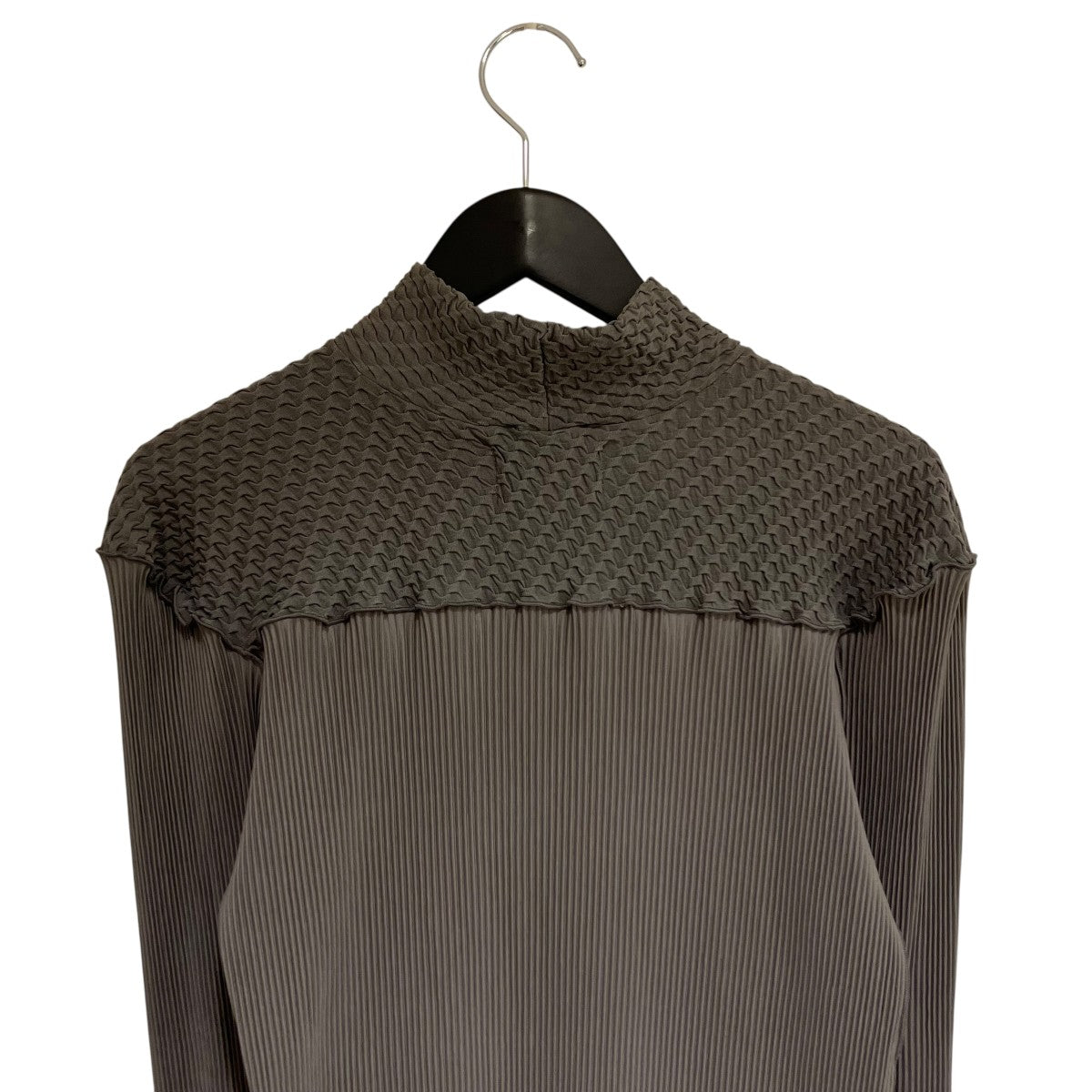 todo kotohayokozawa(トゥードゥー コトハヨコザワ) プリーツ