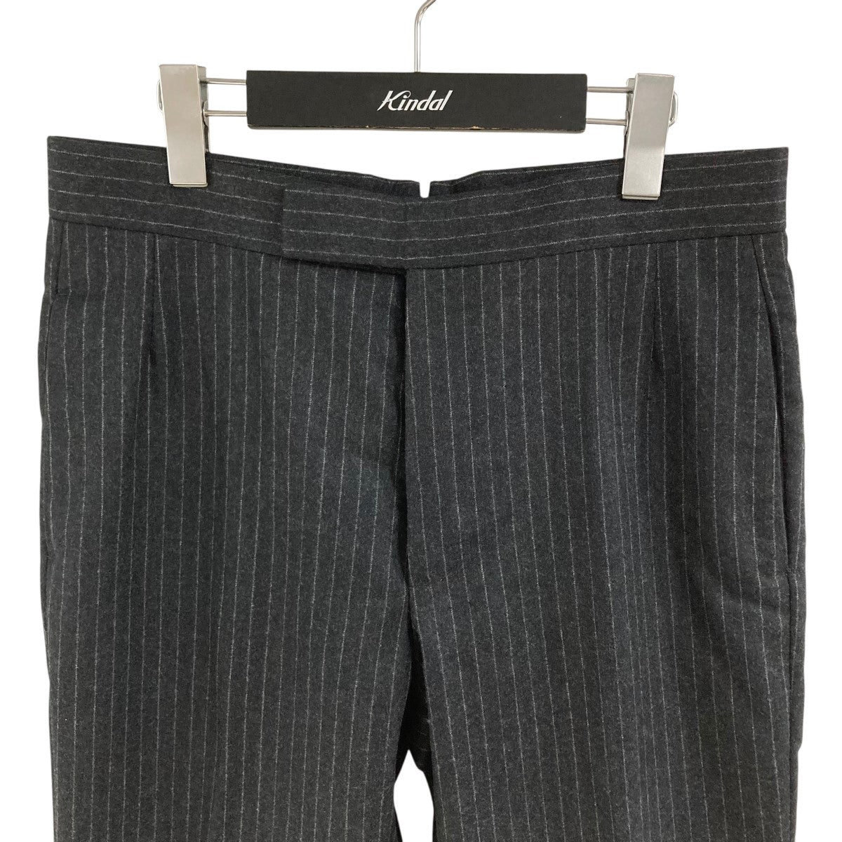 THOM BROWNE トムブラウン パンツ スラックス グレー ストライプ柄 Thom Browne(トム・ブラウン) ウールストライプスラックスパンツ