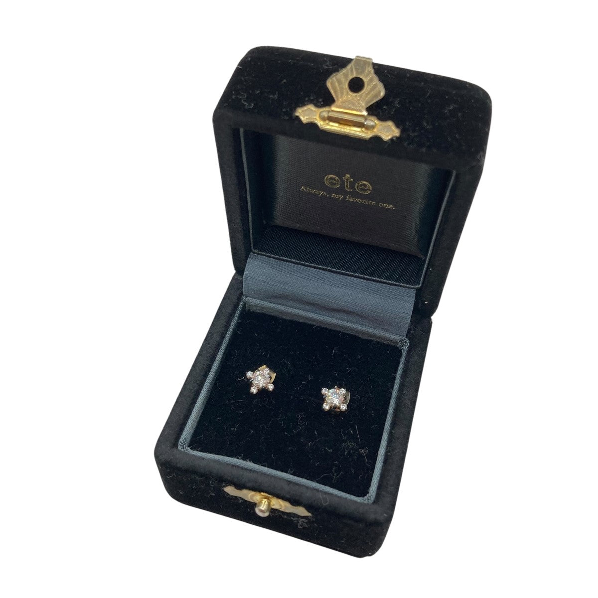 フラワーピアス