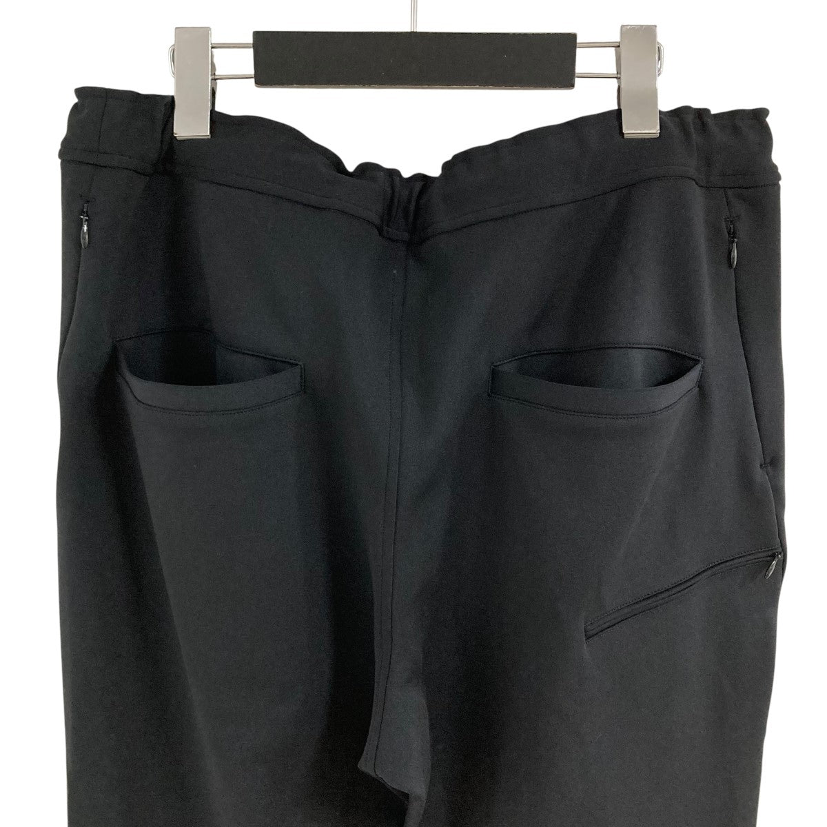 リブパンツ