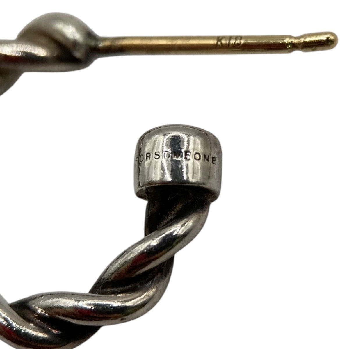 ツイストフープピアス