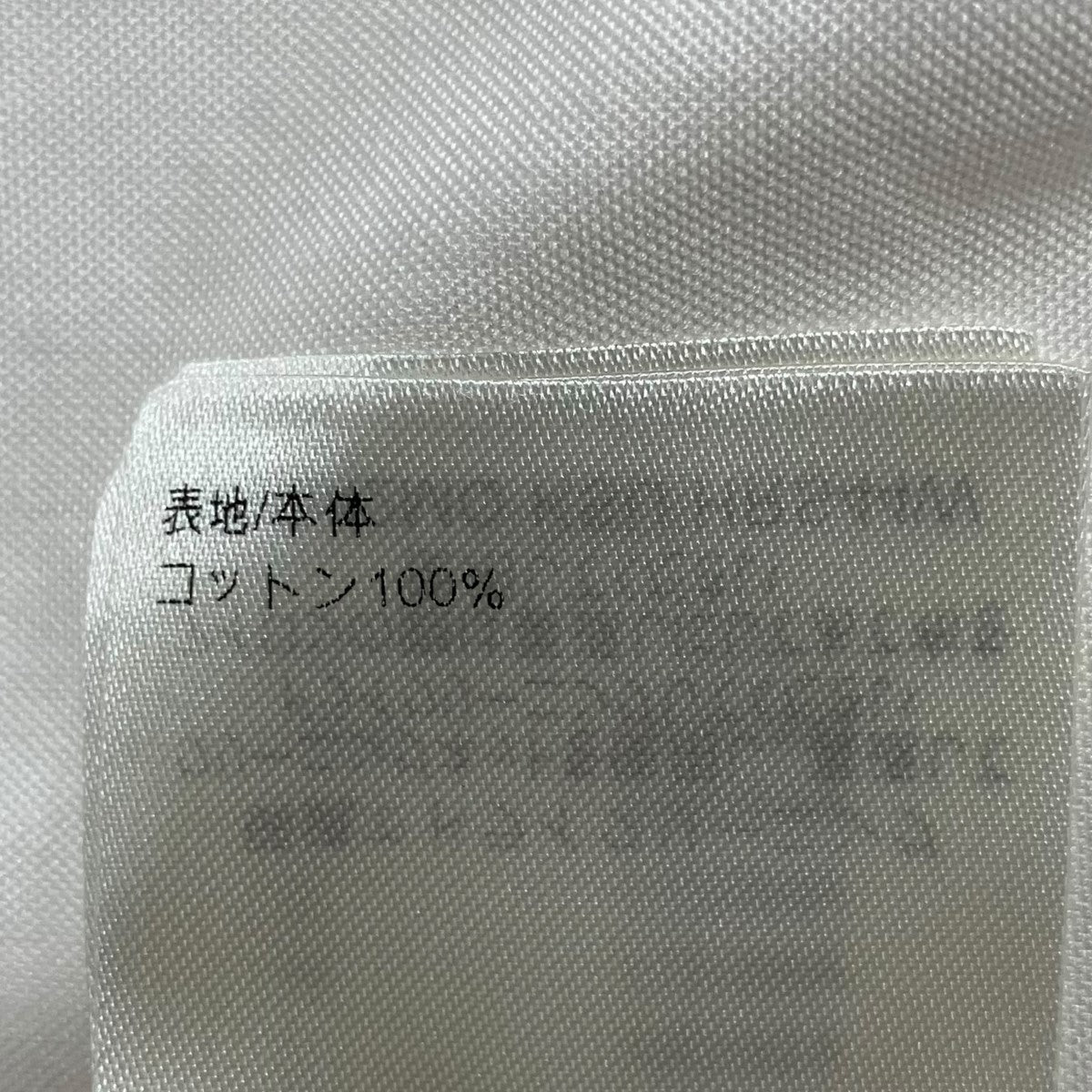 半袖シャツ