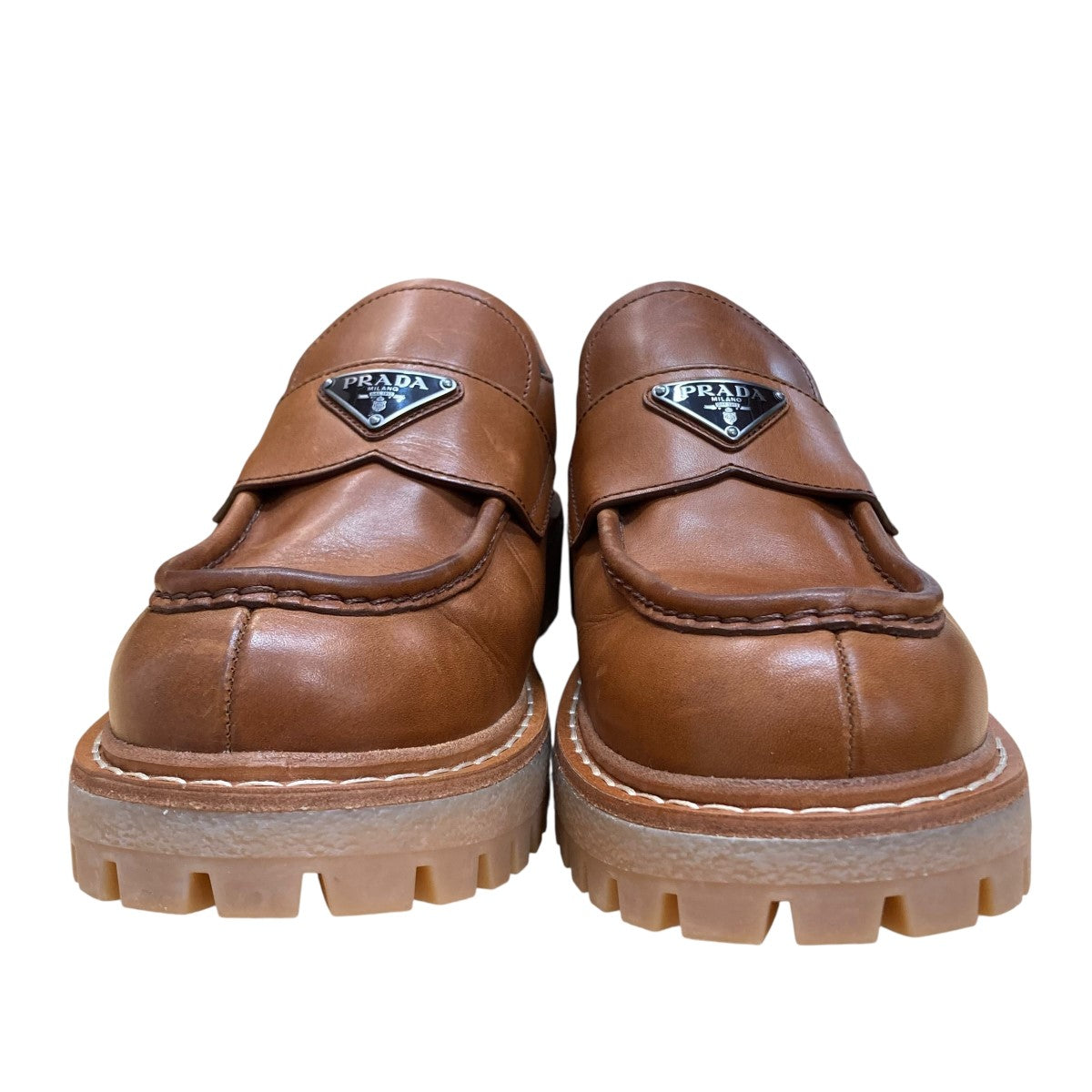 PRADA(プラダ) ブラッシュドレザーローファーシューズ 2DE151 ブラウン