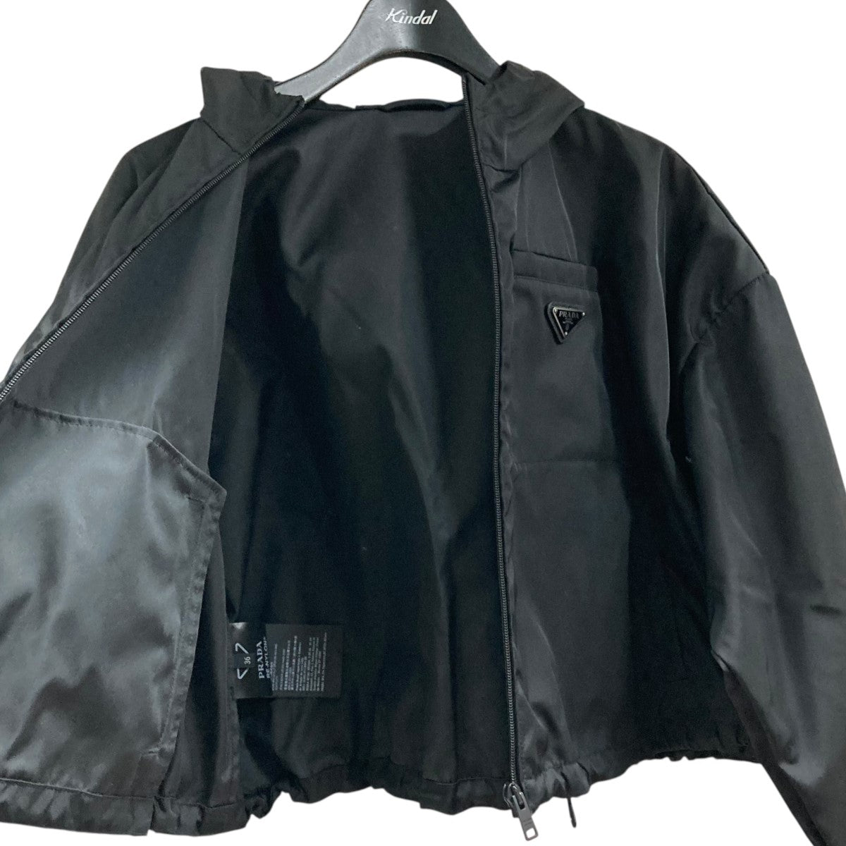 PRADA ブラック クロップドジャケット 29X900_1WQ8_F0002_S_202_SLF.jpg