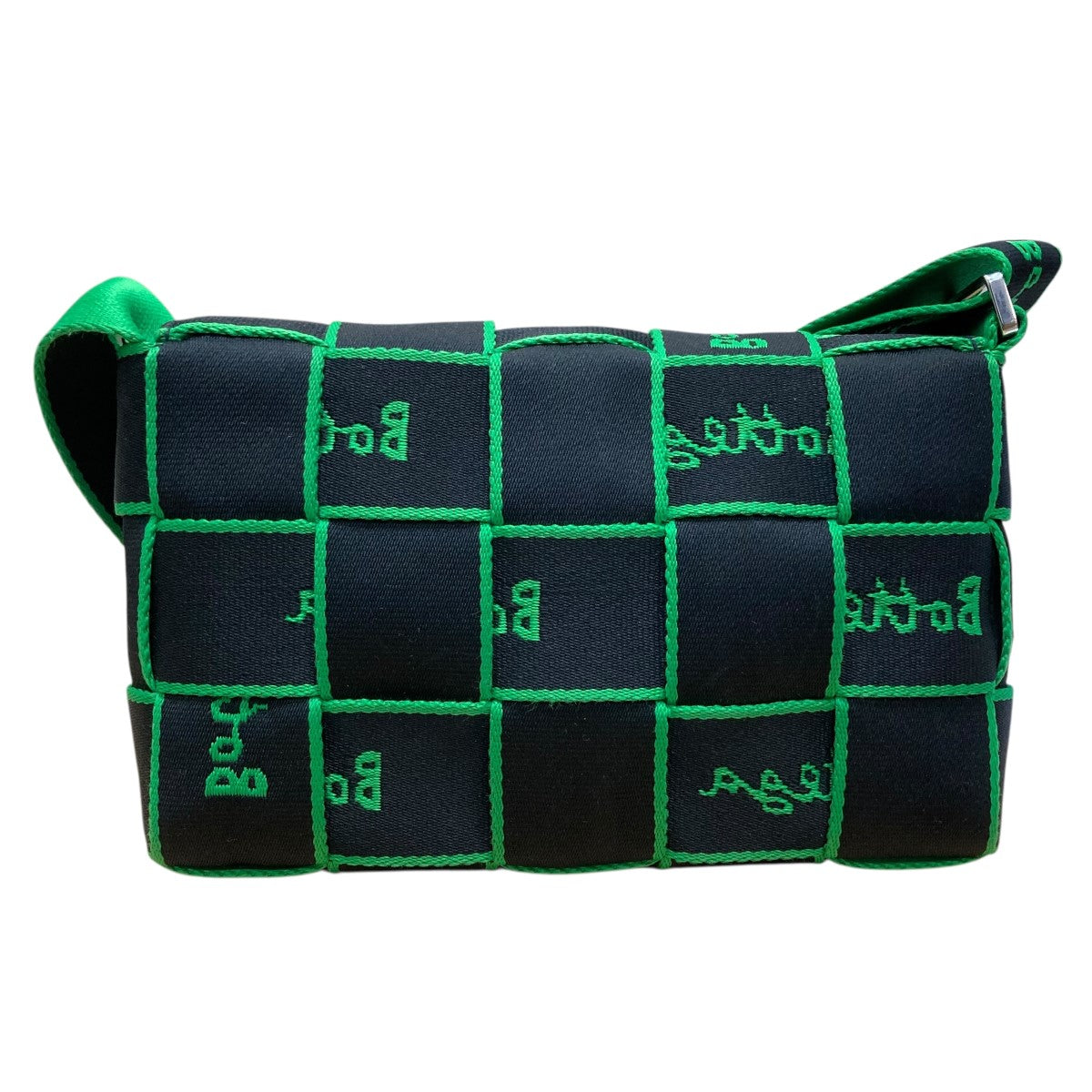 【出会えた一点物】BOTTEGA VENETA タッセルクロスバック BOTTEGA VENETA(ボッテガヴェネタ) ウェビングクロス カセット