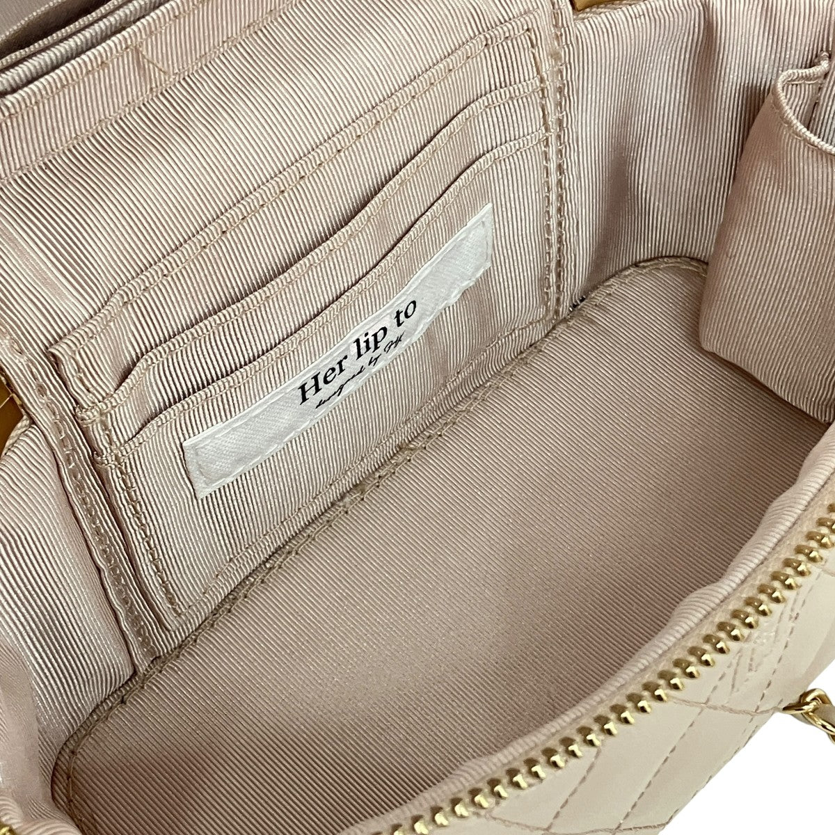 Her lip to(ハーリップトゥ) Monogram Quilted Vanity Bagバニティ