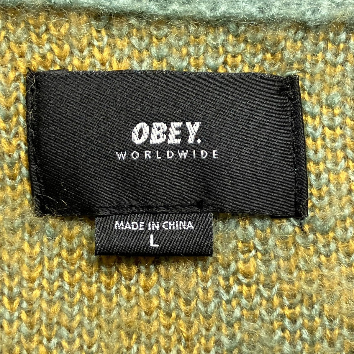厚手カーディガン