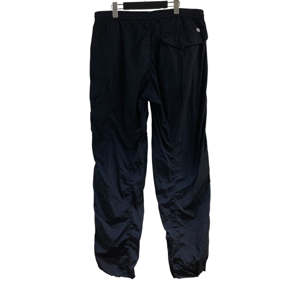 ナイロンパンツ