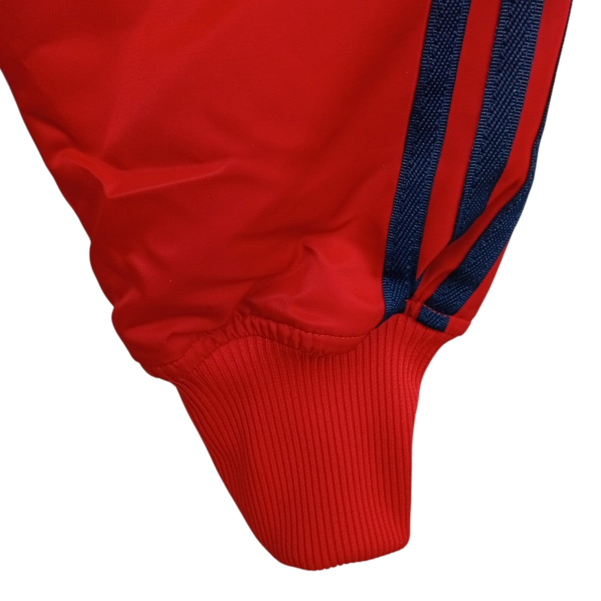 adidas プレミアム カレッジジャケットIZ0410 古着・中古-7枚目のアイテム画像