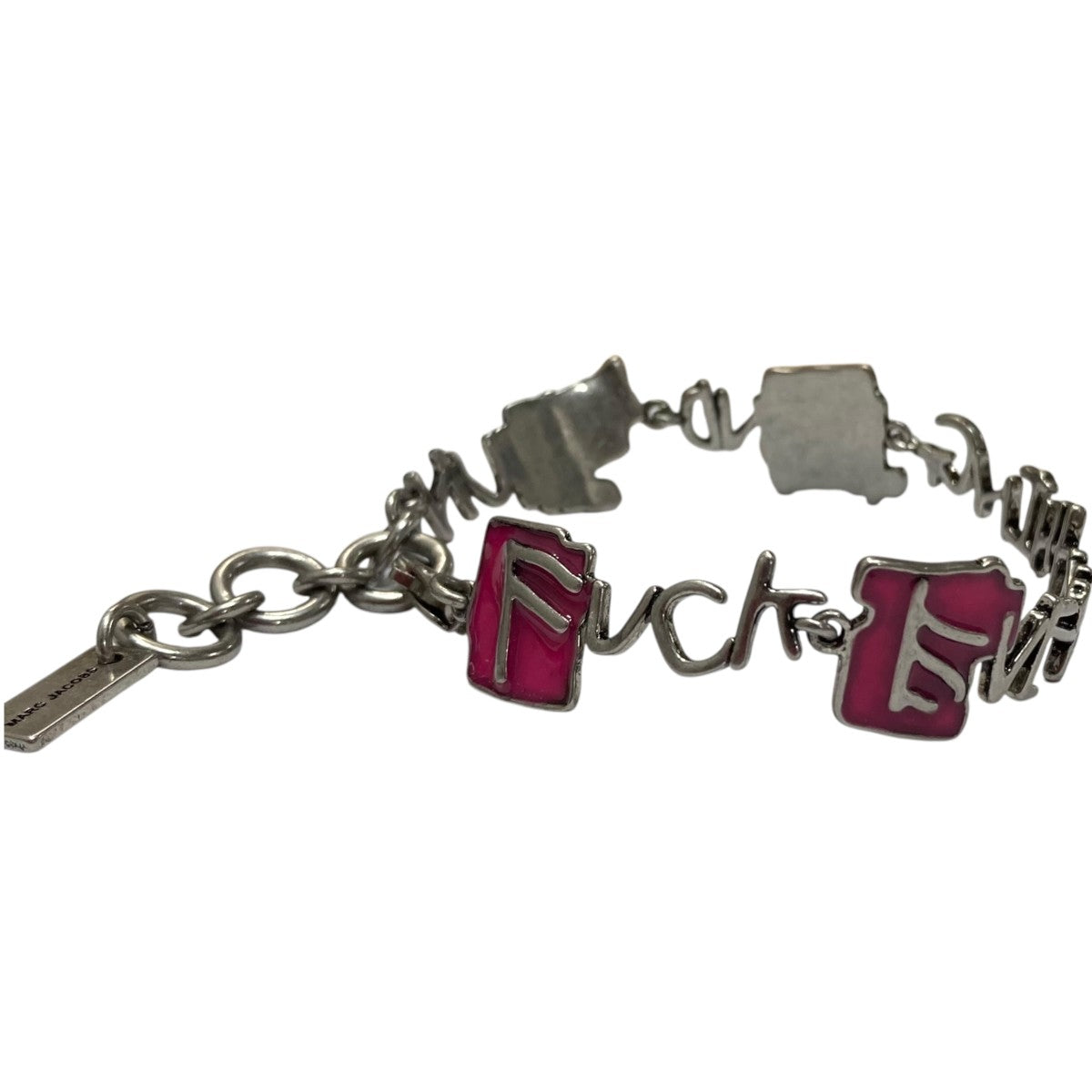 Heaven by Marc Jacobs(ヘブンバイマークジェイコブス) 文字