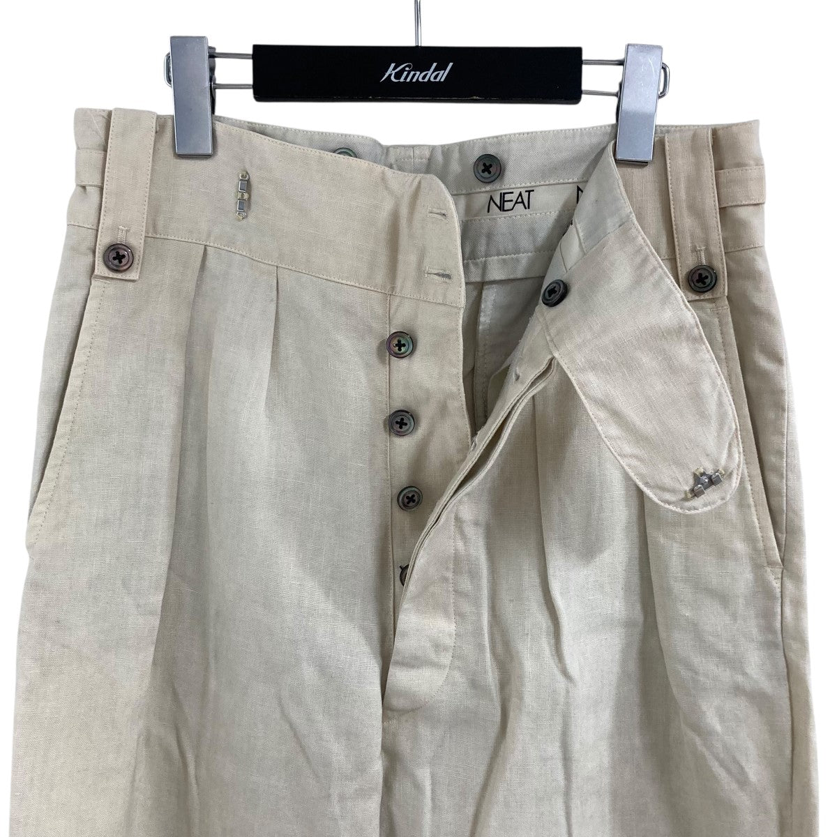 タックパンツ