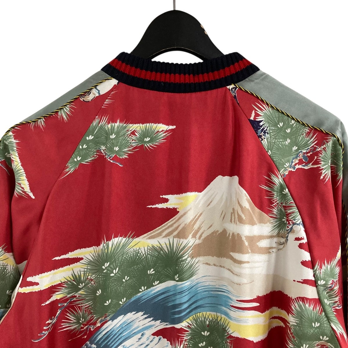 GUCCI(グッチ) DIY イーグルプリント スカジャン 614441 レッド×マルチ