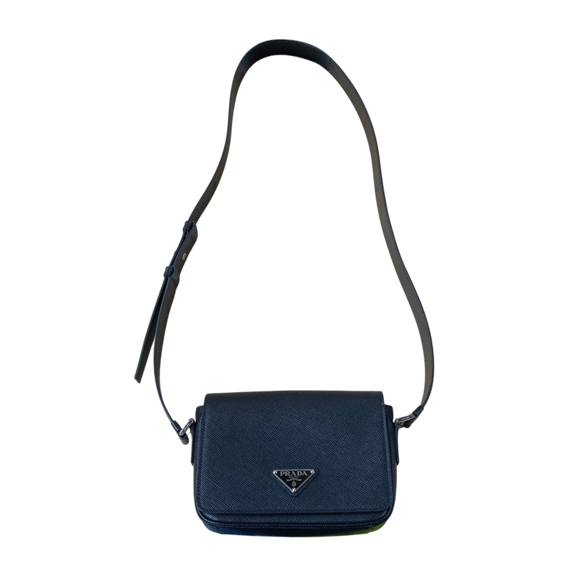 RRADAプラダ ショルダーバック テスート サフィアーノ三角ロゴ黒 楽天市場】【未使用品】 プラダ ショルダーバッグ リナイロン