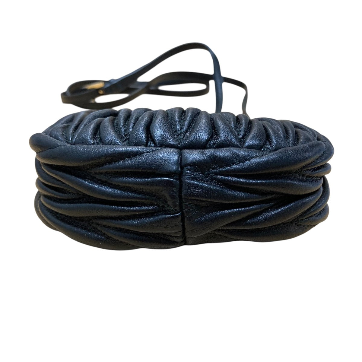 最終値下げMIUMIUワンダーマテラッセレザー ホーボーミニバッグブラック MIU MIU(ミュウミュウ) ワンダーマテラッセレザーホーボーミニバッグ