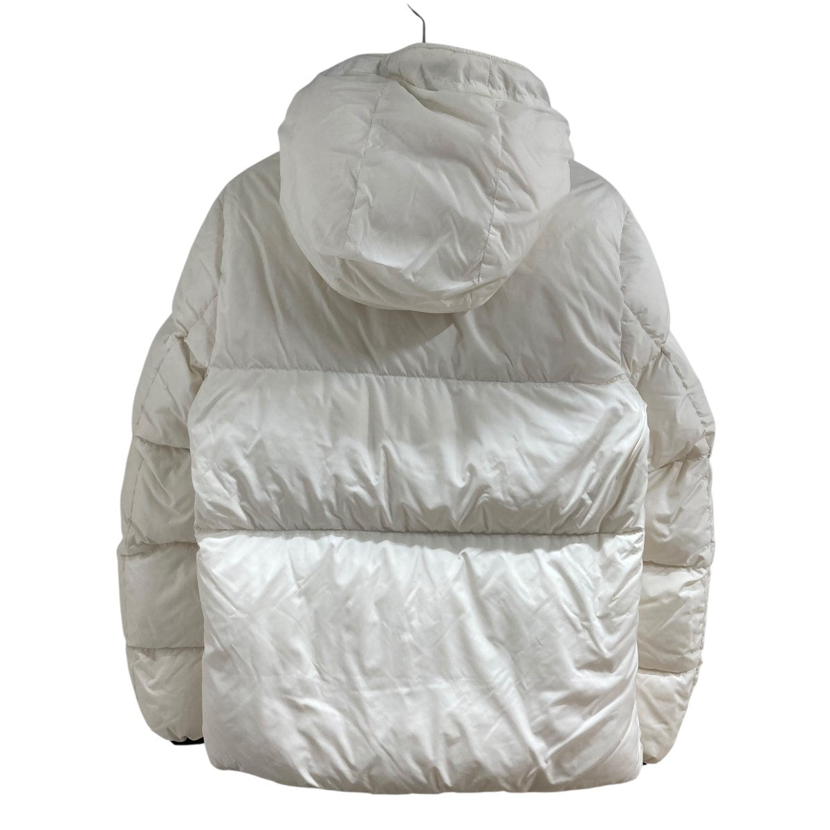 MONCLER ダウンジャケット　0サイズ　ホワイト モンクレール レディース ダウン MONCLER ブランド ダウンジャケット
