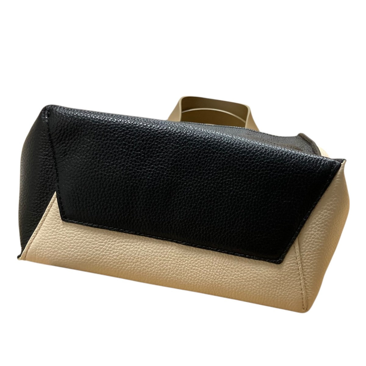 MARNI 25SS 2WAYバッグ 古着・中古-5枚目のアイテム画像