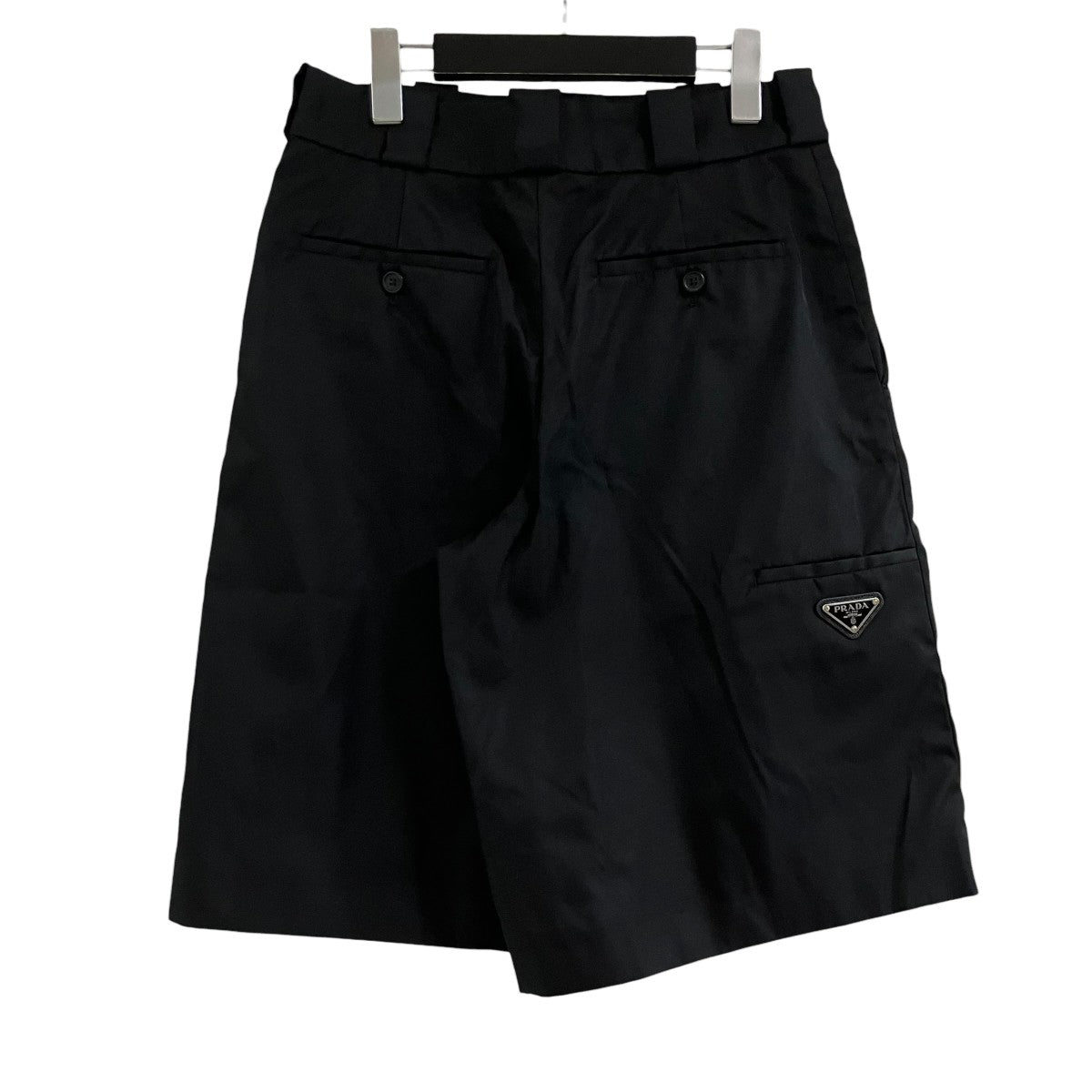 PRADA 三角プレート付きナイロンショートパンツ 古着・中古-3枚目のアイテム画像