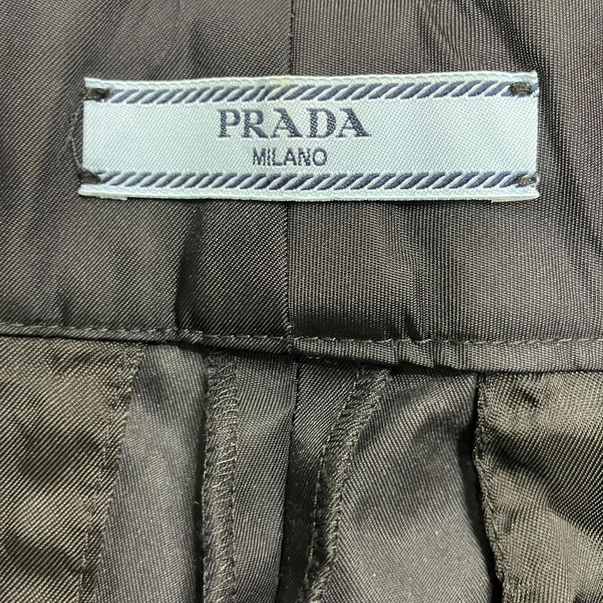 PRADA 三角プレート付きナイロンショートパンツ 古着・中古-6枚目のアイテム画像