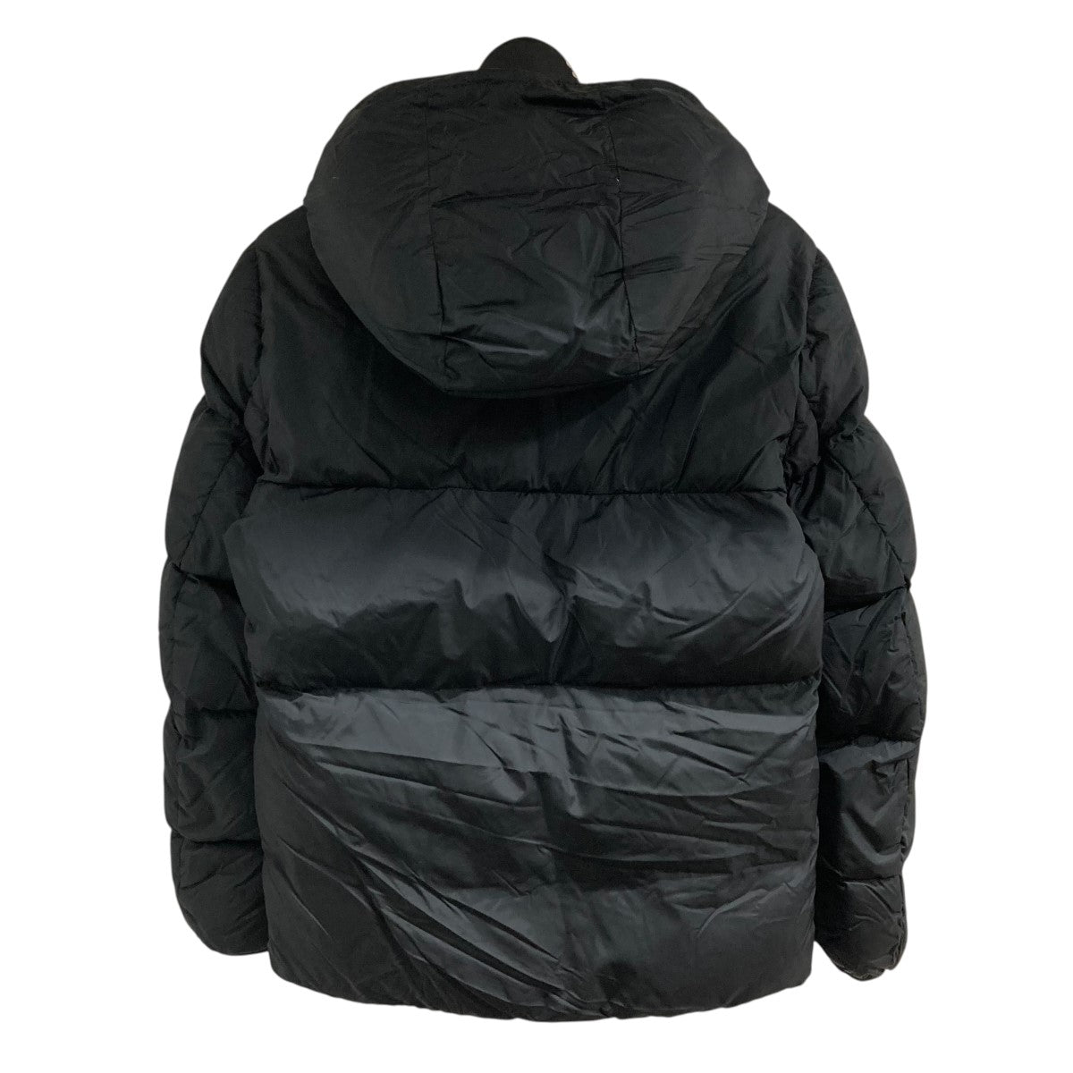 MONCLER(モンクレール) モンクラダウンジャケット E20914194385